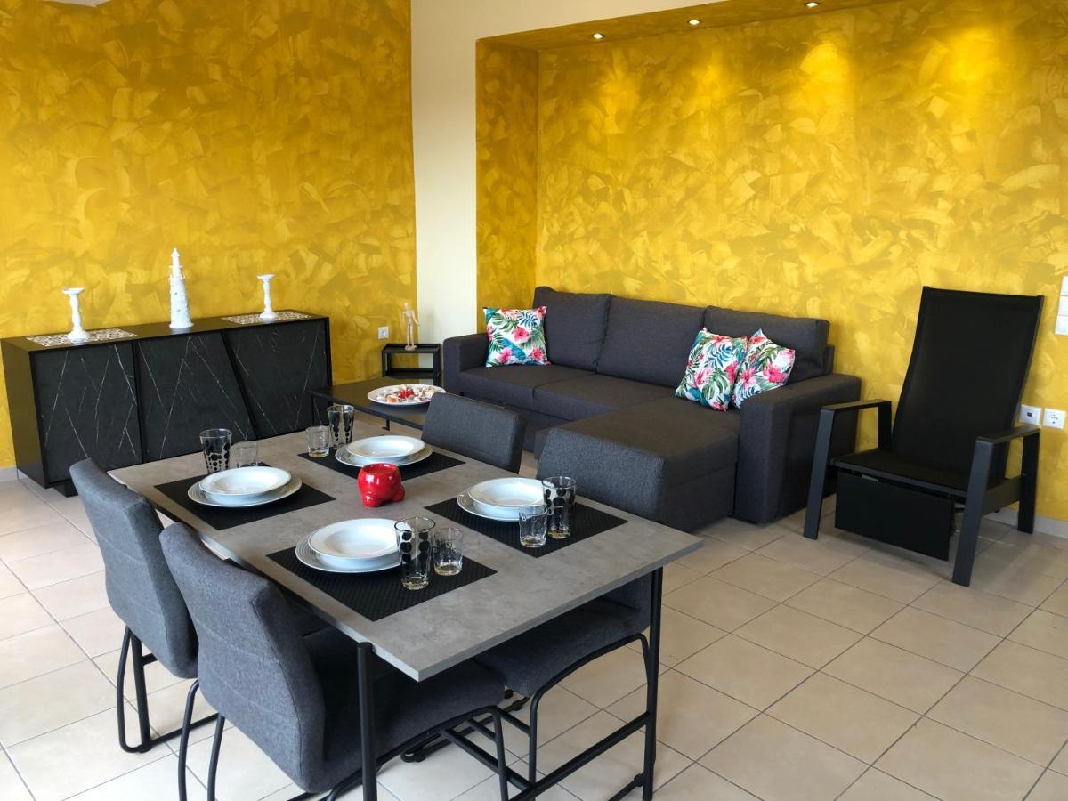 Kakovatos - Luxury Sea View Apartment “Theodora” 54M2. ภายนอก รูปภาพ